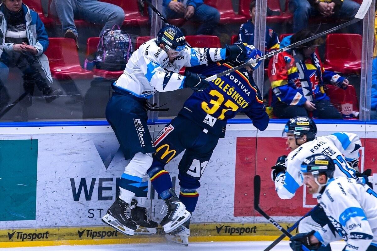 Oba týmy si nedaly nic zadarmo, foto: www.hcbilitygri.cz